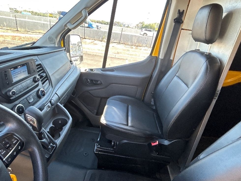 Cargo Van (Panel Van)-Light and Medium Duty Trucks-Ford-2023-Transit 250-Fontana-CA-67,751\n\t\tmiles-$ 44,000 - Image 19