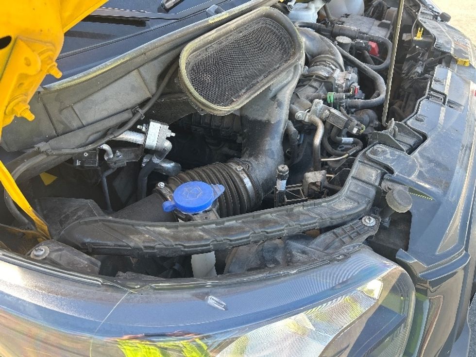 Cargo Van (Panel Van)-Light and Medium Duty Trucks-Ford-2023-Transit 250-Fontana-CA-67,751\n\t\tmiles-$ 44,000 - Image 23
