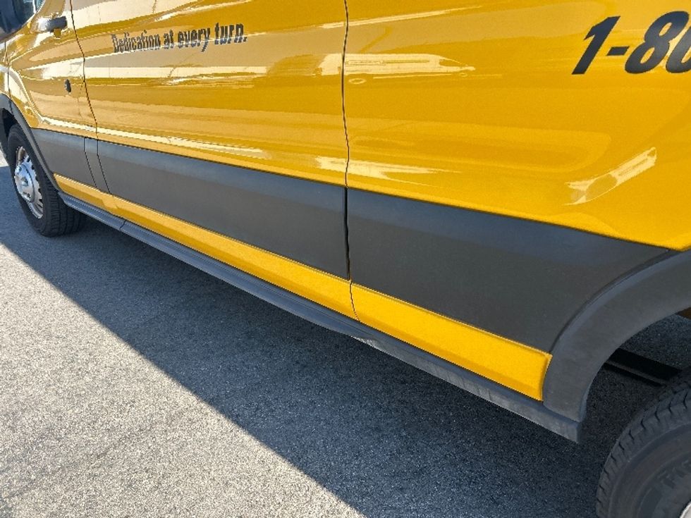 Cargo Van (Panel Van)-Light and Medium Duty Trucks-Ford-2023-Transit 250-Fontana-CA-67,751\n\t\tmiles-$ 44,000 - Image 5