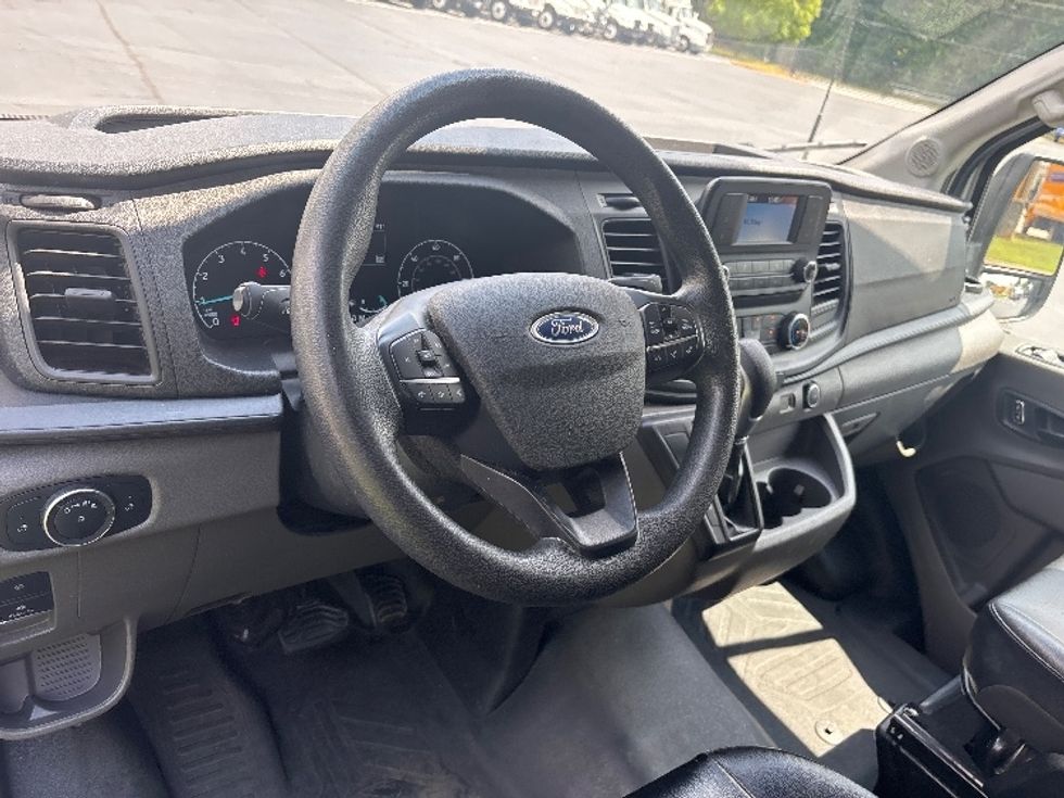 Cargo Van (Panel Van)-Light and Medium Duty Trucks-Ford-2023-Transit 250-Forest Park-GA-89,453\n\t\tmiles-$ 42,500 - Image 17
