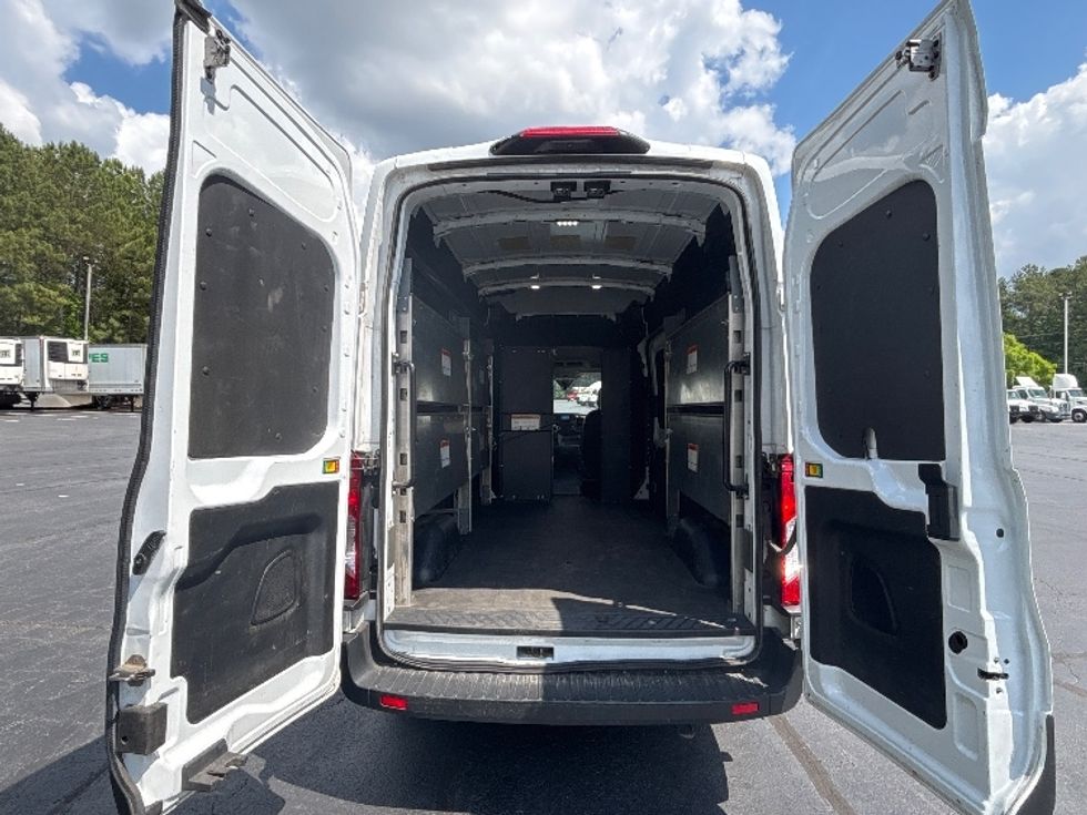 Cargo Van (Panel Van)-Light and Medium Duty Trucks-Ford-2023-Transit 250-Forest Park-GA-89,453\n\t\tmiles-$ 42,500 - Image 8