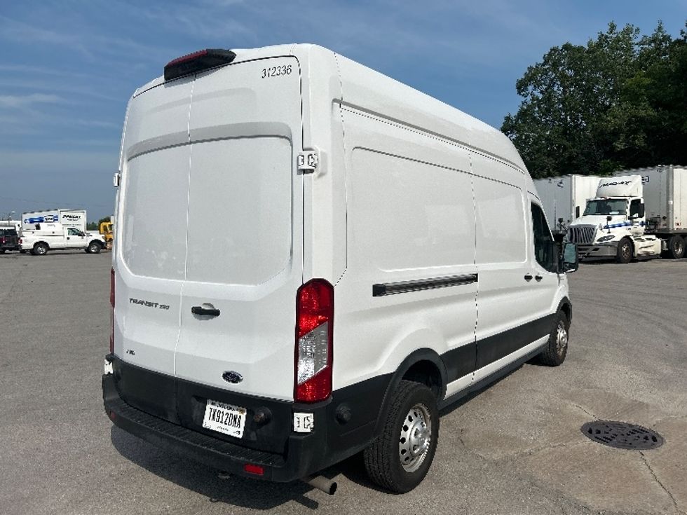 Cargo Van (Panel Van)-Light and Medium Duty Trucks-Ford-2023-Transit 250-Fort Wayne-IN-104,242\n\t\tmiles-$ 38,500 - Image 10