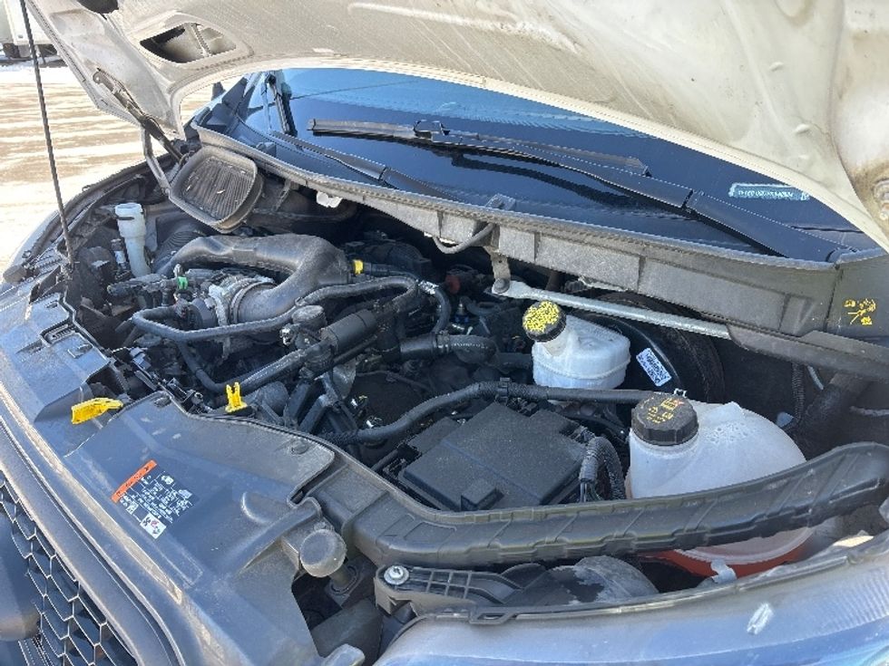 Cargo Van (Panel Van)-Light and Medium Duty Trucks-Ford-2023-Transit 250-Fort Wayne-IN-116,997\n\t\tmiles-$ 33,250 - Image 23