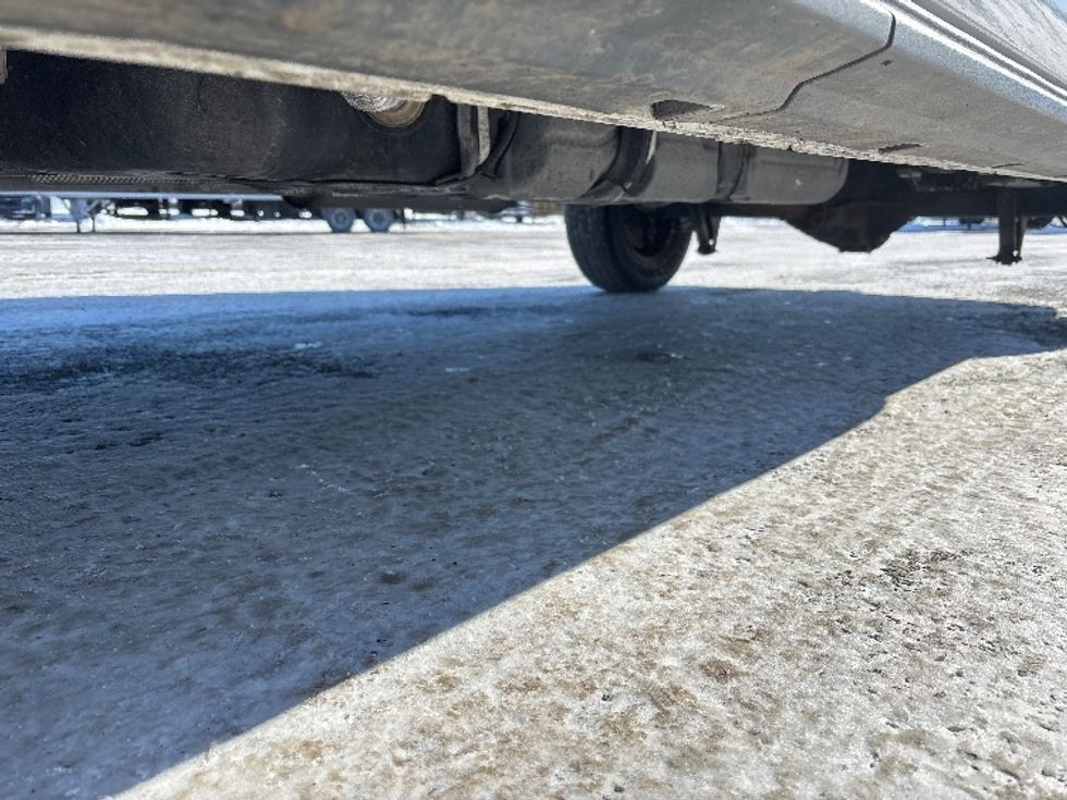 Cargo Van (Panel Van)-Light and Medium Duty Trucks-Ford-2023-Transit 250-Fort Wayne-IN-133,084\n\t\tmiles-$ 31,000 - Image 5