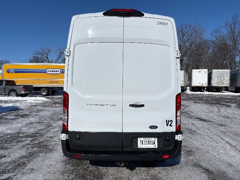 Cargo Van (Panel Van)-Light and Medium Duty Trucks-Ford-2023-Transit 250-Fort Wayne-IN-133,084\n\t\tmiles-$ 31,000 - Image 7