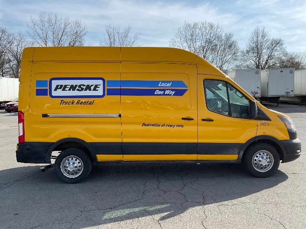 Cargo Van (Panel Van)-Light and Medium Duty Trucks-Ford-2023-Transit 250-Fort Wayne-IN-30,684\n\t\tmiles-$ 45,000 - Image 15