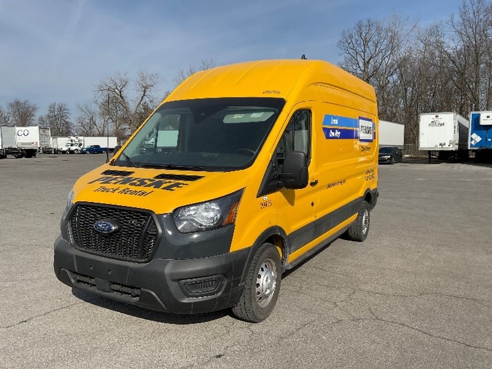 Cargo Van (Panel Van)-Light and Medium Duty Trucks-Ford-2023-Transit 250-Fort Wayne-IN-30,684\n\t\tmiles-$ 45,000 - Image 3