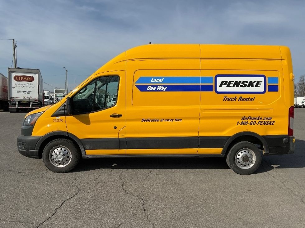 Cargo Van (Panel Van)-Light and Medium Duty Trucks-Ford-2023-Transit 250-Fort Wayne-IN-30,684\n\t\tmiles-$ 45,000 - Image 4