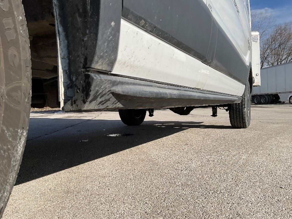 Cargo Van (Panel Van)-Light and Medium Duty Trucks-Ford-2023-Transit 250-Fort Wayne-IN-69,245\n\t\tmiles-$ 45,500 - Image 5