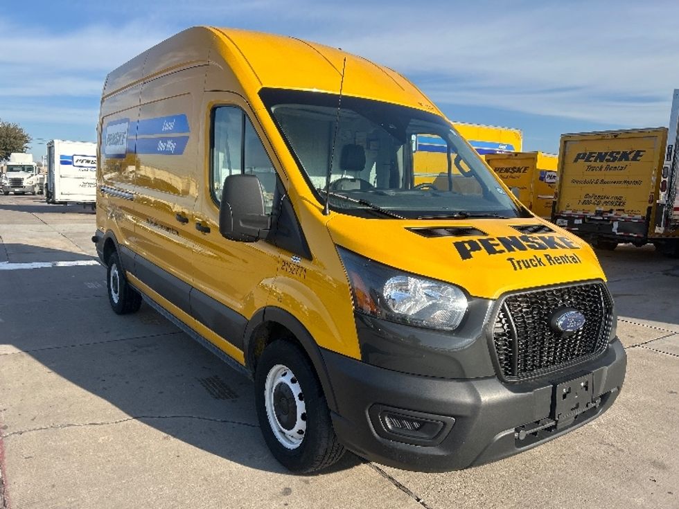 Cargo Van (Panel Van)-Light and Medium Duty Trucks-Ford-2023-Transit 250-Fort Worth-TX-130,584\n\t\tmiles-$ 30,000 - Image 1