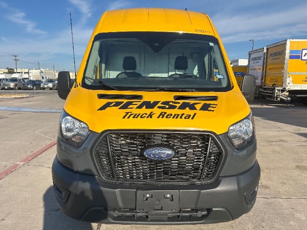 Cargo Van (Panel Van)-Light and Medium Duty Trucks-Ford-2023-Transit 250-Fort Worth-TX-130,584\n\t\tmiles-$ 30,000 - Image 2
