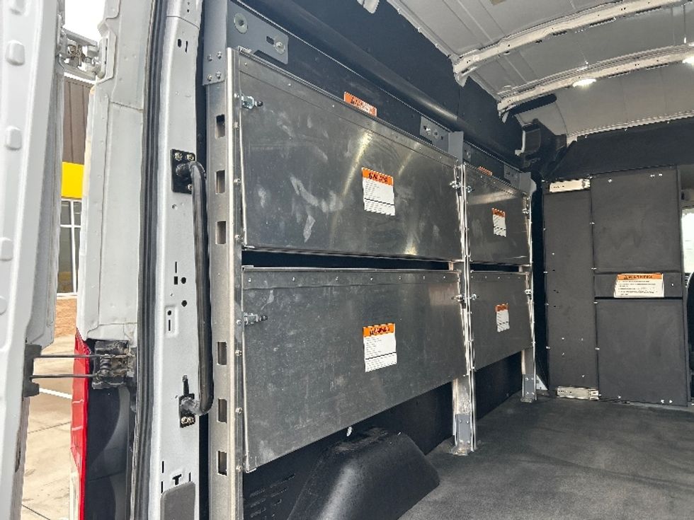 Cargo Van (Panel Van)-Light and Medium Duty Trucks-Ford-2023-Transit 250-Fort Worth-TX-62,296\n\t\tmiles-$ 48,750 - Image 10