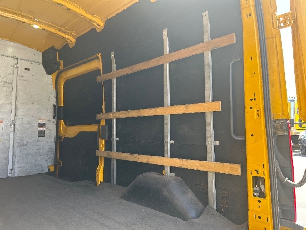 Cargo Van (Panel Van)-Light and Medium Duty Trucks-Ford-2023-Transit 250-Fresno-CA-100,785\n\t\tmiles-$ 33,250 - Image 11