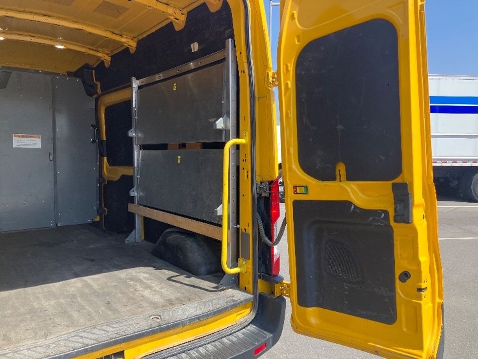 Cargo Van (Panel Van)-Light and Medium Duty Trucks-Ford-2023-Transit 250-Fresno-CA-51,876\n\t\tmiles-$ 40,750 - Image 11