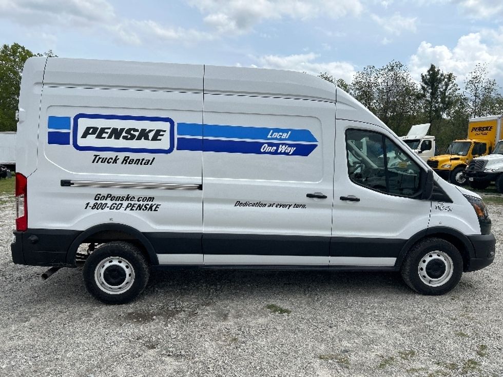 Cargo Van (Panel Van)-Light and Medium Duty Trucks-Ford-2023-Transit 250-Garden City-GA-40,947\n\t\tmiles-$ 45,500 - Image 15