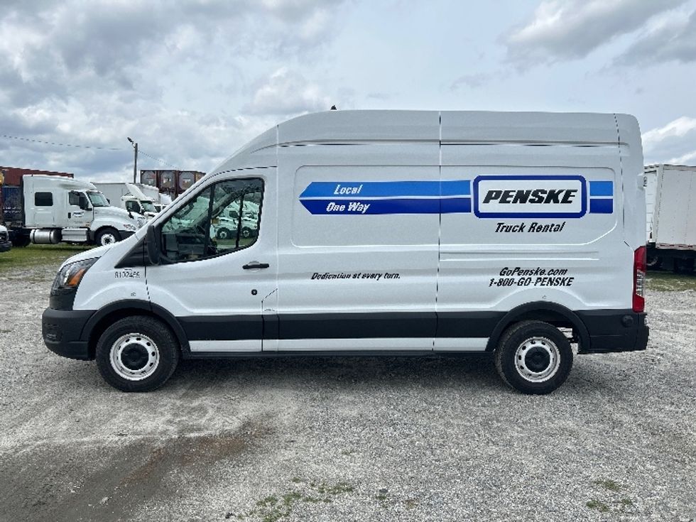 Cargo Van (Panel Van)-Light and Medium Duty Trucks-Ford-2023-Transit 250-Garden City-GA-40,947\n\t\tmiles-$ 45,500 - Image 4