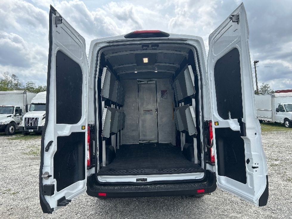 Cargo Van (Panel Van)-Light and Medium Duty Trucks-Ford-2023-Transit 250-Garden City-GA-40,947\n\t\tmiles-$ 45,500 - Image 8