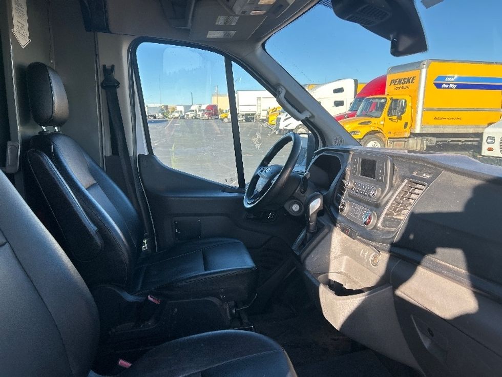 Cargo Van (Panel Van)-Light and Medium Duty Trucks-Ford-2023-Transit 250-Greeley-CO-113,703\n\t\tmiles-$ 40,250 - Image 21