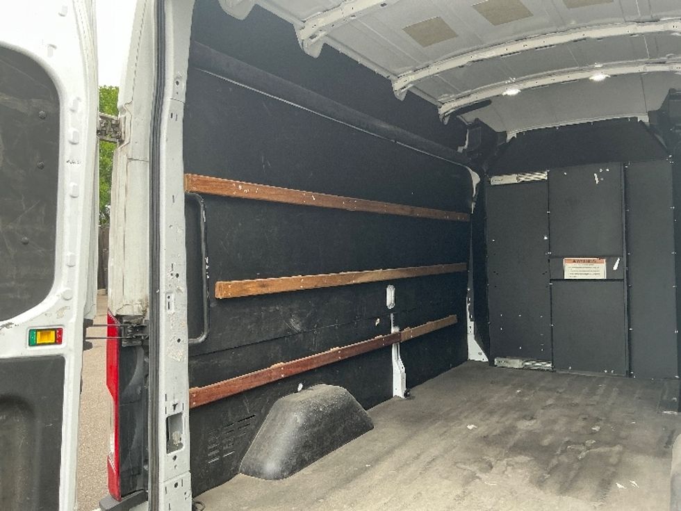 Cargo Van (Panel Van)-Light and Medium Duty Trucks-Ford-2023-Transit 250-Greeley-CO-37,640\n\t\tmiles-$ 48,250 - Image 10