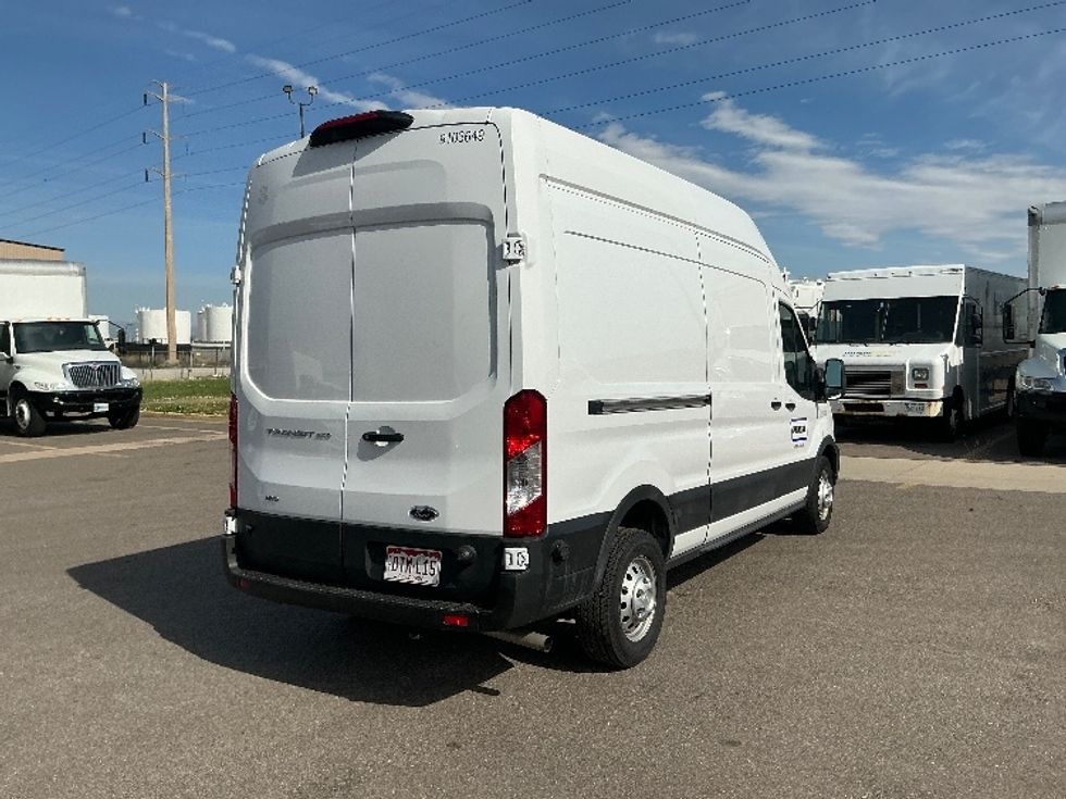 Cargo Van (Panel Van)-Light and Medium Duty Trucks-Ford-2023-Transit 250-Greeley-CO-42,084\n\t\tmiles-$ 48,000 - Image 12