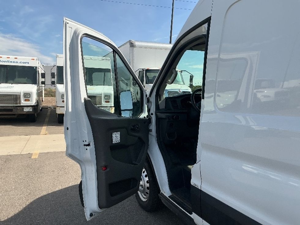Cargo Van (Panel Van)-Light and Medium Duty Trucks-Ford-2023-Transit 250-Greeley-CO-42,084\n\t\tmiles-$ 48,000 - Image 15