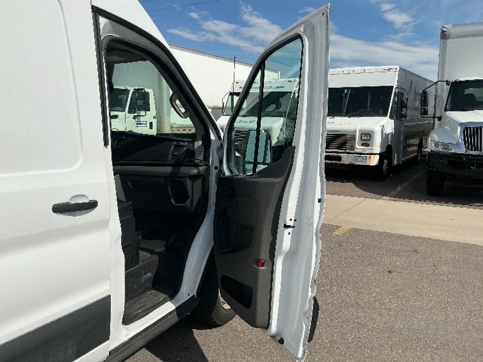 Cargo Van (Panel Van)-Light and Medium Duty Trucks-Ford-2023-Transit 250-Greeley-CO-42,084\n\t\tmiles-$ 48,000 - Image 19