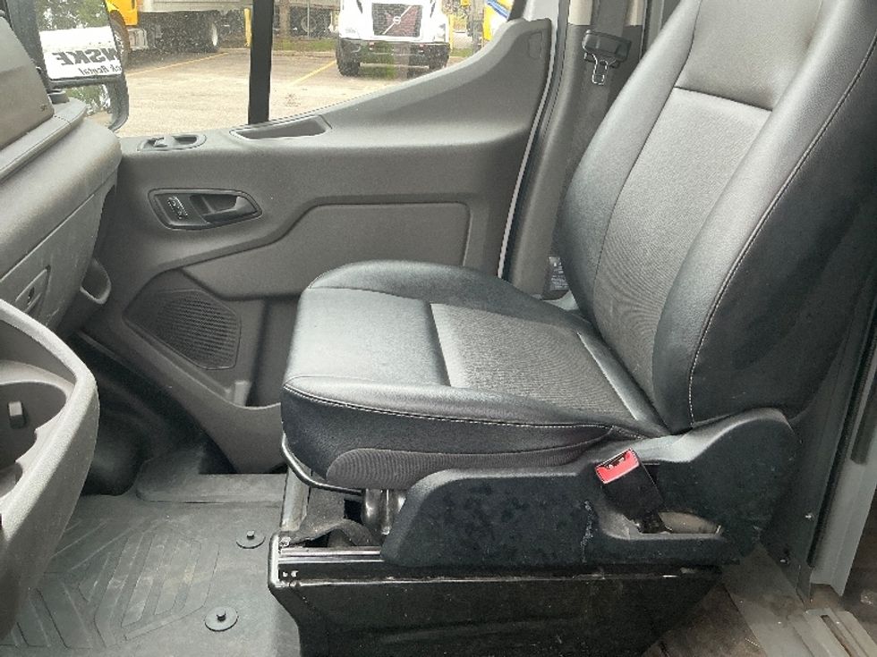 Cargo Van (Panel Van)-Light and Medium Duty Trucks-Ford-2023-Transit 250-Greeley-CO-45,756\n\t\tmiles-$ 44,750 - Image 18