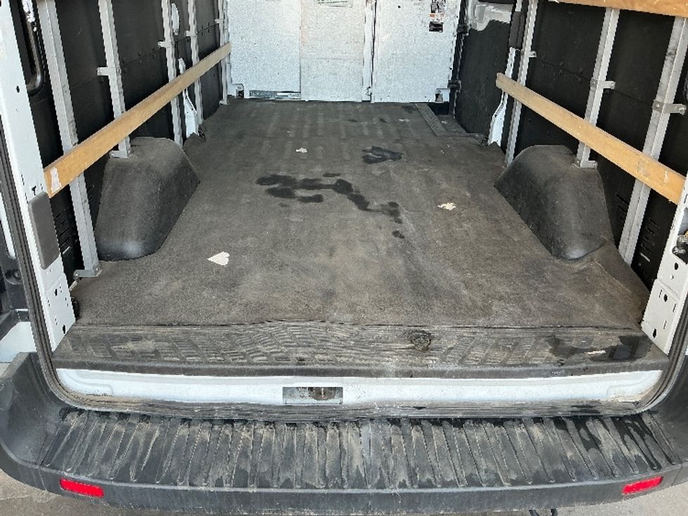 Cargo Van (Panel Van)-Light and Medium Duty Trucks-Ford-2023-Transit 250-Greeley-CO-57,627\n\t\tmiles-$ 42,000 - Image 9