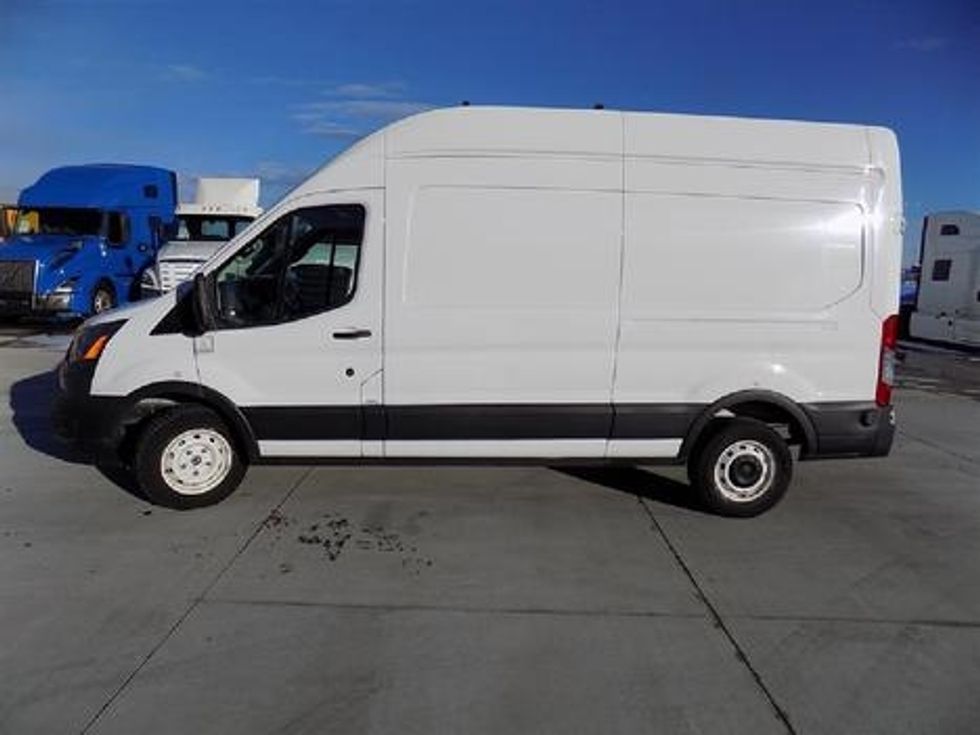 Cargo Van (Panel Van)-Light and Medium Duty Trucks-Ford-2023-Transit 250-Greeley-CO-65,798\n\t\tmiles-$ 40,750 - Image 4