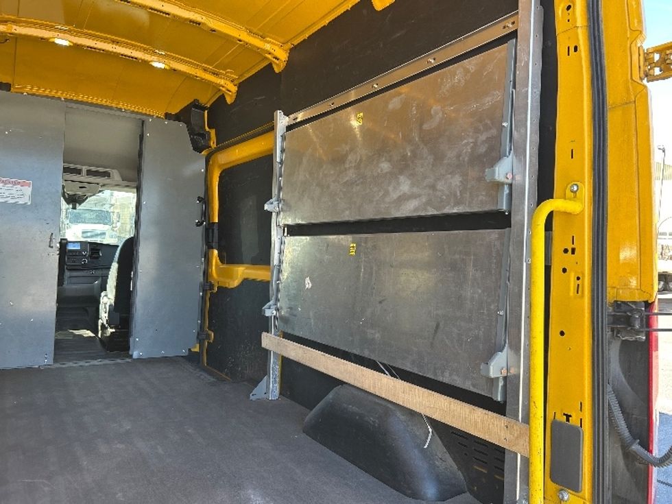 Cargo Van (Panel Van)-Light and Medium Duty Trucks-Ford-2023-Transit 250-Hammond-LA-44,194\n\t\tmiles-$ 46,250 - Image 10