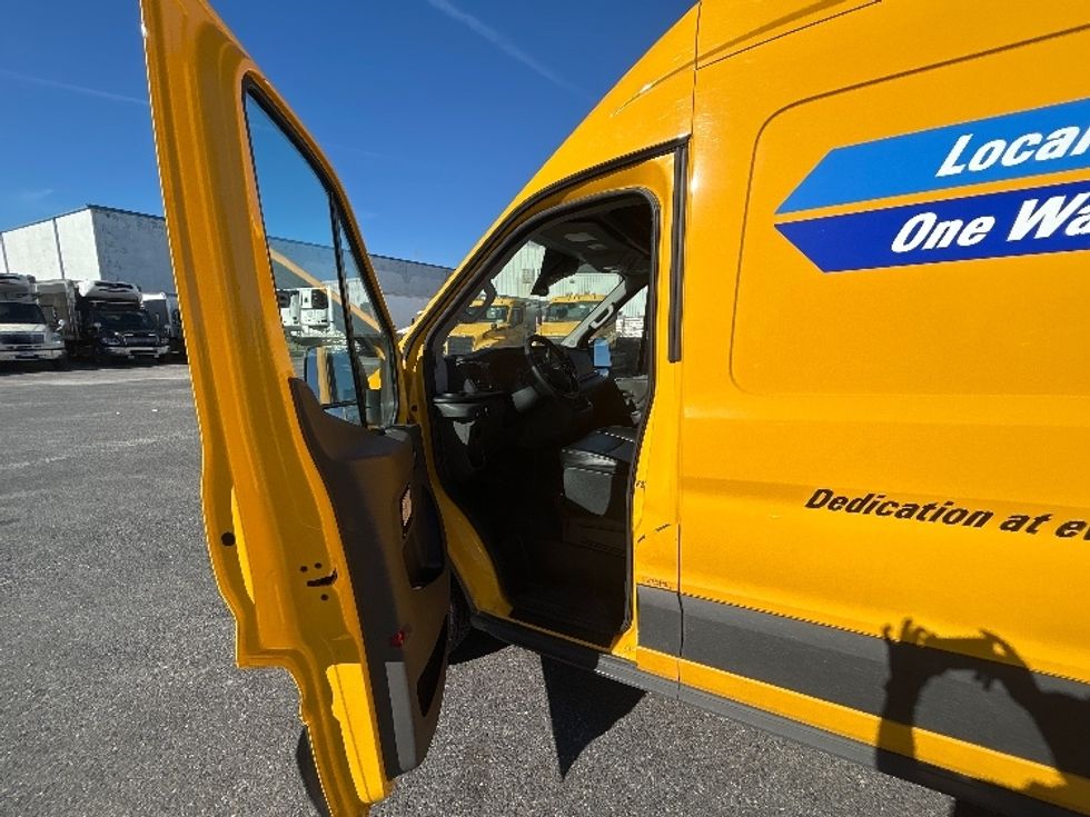 Cargo Van (Panel Van)-Light and Medium Duty Trucks-Ford-2023-Transit 250-Hammond-LA-44,194\n\t\tmiles-$ 46,250 - Image 13