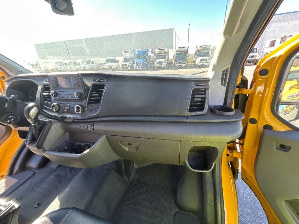 Cargo Van (Panel Van)-Light and Medium Duty Trucks-Ford-2023-Transit 250-Hammond-LA-44,194\n\t\tmiles-$ 46,250 - Image 18
