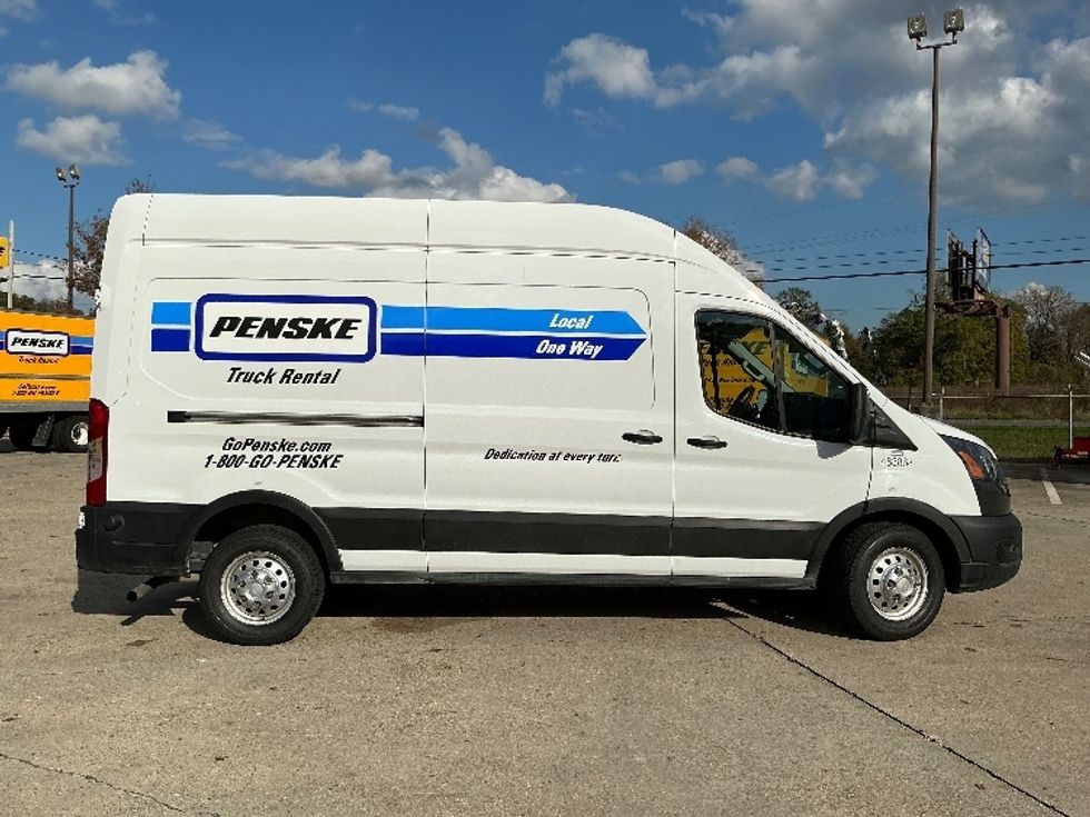 Cargo Van (Panel Van)-Light and Medium Duty Trucks-Ford-2023-Transit 250-Hammond-LA-51,861\n\t\tmiles-$ 59,000 - Image 11