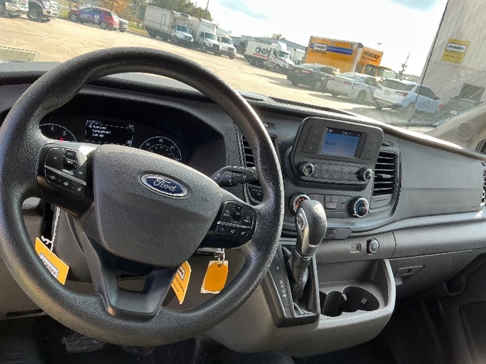Cargo Van (Panel Van)-Light and Medium Duty Trucks-Ford-2023-Transit 250-Hammond-LA-51,861\n\t\tmiles-$ 59,000 - Image 14