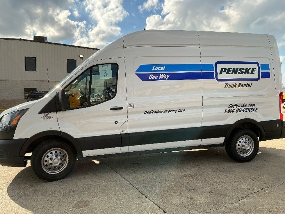 Cargo Van (Panel Van)-Light and Medium Duty Trucks-Ford-2023-Transit 250-Hammond-LA-51,861\n\t\tmiles-$ 59,000 - Image 4