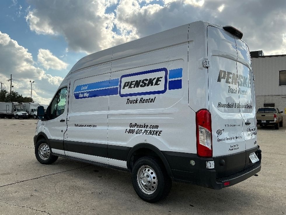 Cargo Van (Panel Van)-Light and Medium Duty Trucks-Ford-2023-Transit 250-Hammond-LA-51,861\n\t\tmiles-$ 59,000 - Image 5