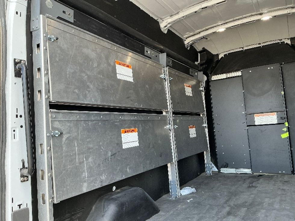 Cargo Van (Panel Van)-Light and Medium Duty Trucks-Ford-2023-Transit 250-Hammond-LA-51,861\n\t\tmiles-$ 59,000 - Image 8