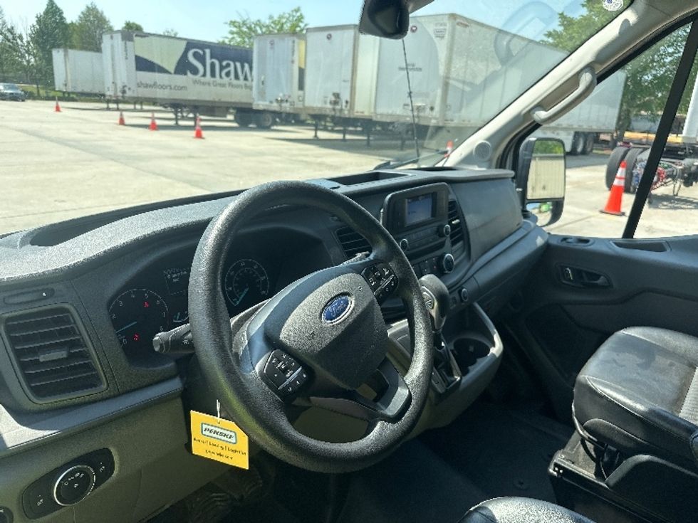 Cargo Van (Panel Van)-Light and Medium Duty Trucks-Ford-2023-Transit 250-Hammond-LA-55,194\n\t\tmiles-$ 45,500 - Image 15