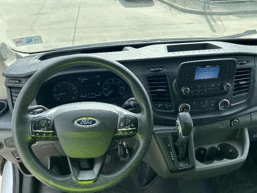 Cargo Van (Panel Van)-Light and Medium Duty Trucks-Ford-2023-Transit 250-Hammond-LA-66,055\n\t\tmiles-$ 48,250 - Image 17