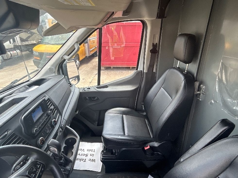 Cargo Van (Panel Van)-Light and Medium Duty Trucks-Ford-2023-Transit 250-Hammond-LA-70,291\n\t\tmiles-$ 45,250 - Image 17