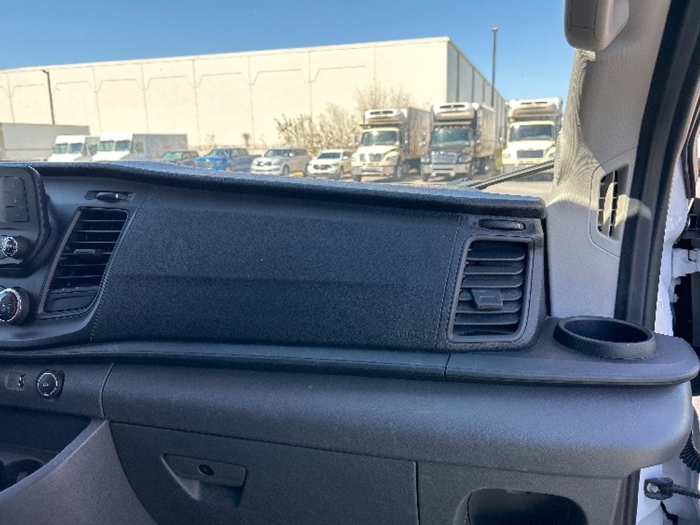 Cargo Van (Panel Van)-Light and Medium Duty Trucks-Ford-2023-Transit 250-Harahan-LA-51,165\n\t\tmiles-$ 47,750 - Image 19