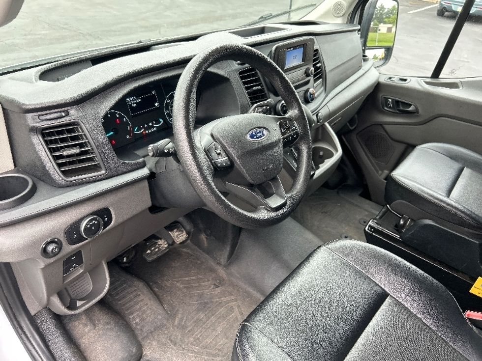 Cargo Van (Panel Van)-Light and Medium Duty Trucks-Ford-2023-Transit 250-Harrisburg-PA-40,717\n\t\tmiles-$ 51,250 - Image 17
