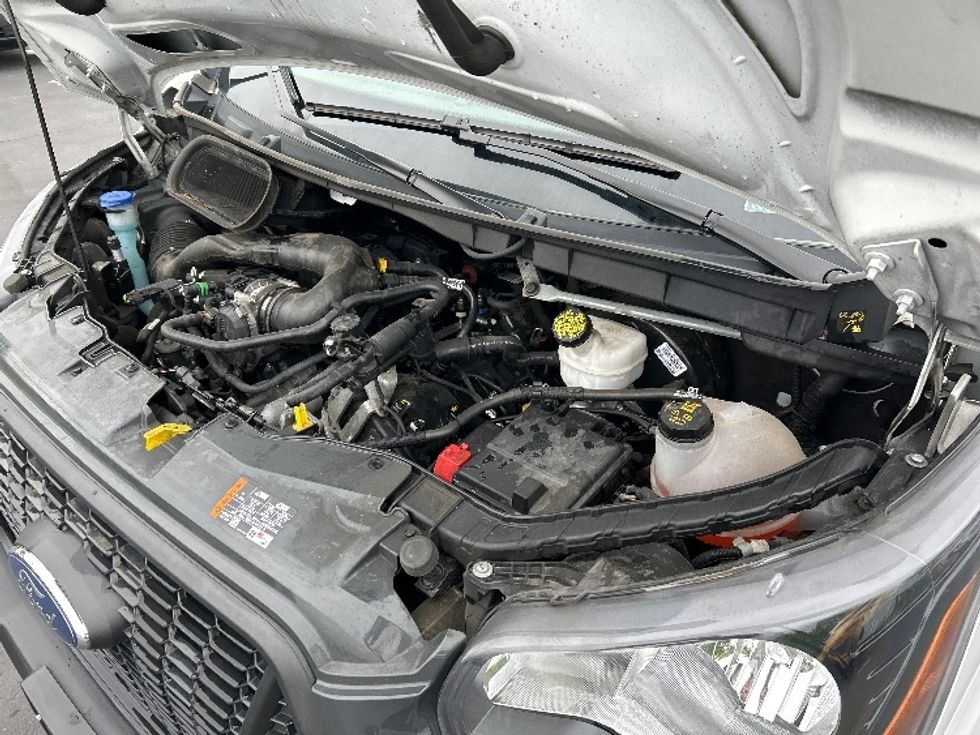 Cargo Van (Panel Van)-Light and Medium Duty Trucks-Ford-2023-Transit 250-Harrisburg-PA-40,717\n\t\tmiles-$ 51,250 - Image 24