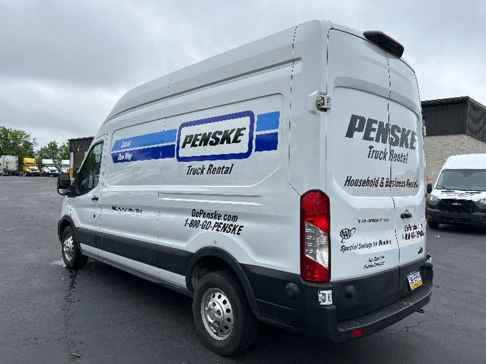 Cargo Van (Panel Van)-Light and Medium Duty Trucks-Ford-2023-Transit 250-Harrisburg-PA-40,717\n\t\tmiles-$ 51,250 - Image 6
