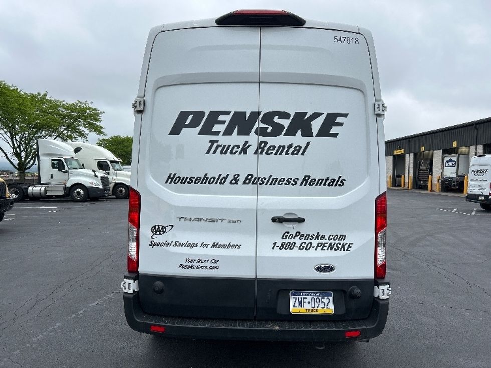 Cargo Van (Panel Van)-Light and Medium Duty Trucks-Ford-2023-Transit 250-Harrisburg-PA-40,717\n\t\tmiles-$ 51,250 - Image 7