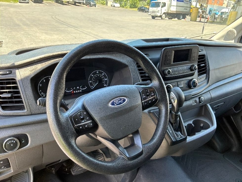 Cargo Van (Panel Van)-Light and Medium Duty Trucks-Ford-2023-Transit 250-Harrisburg-PA-75,153\n\t\tmiles-$ 47,250 - Image 17