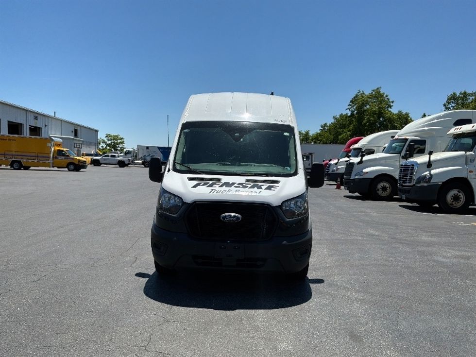 Cargo Van (Panel Van)-Light and Medium Duty Trucks-Ford-2023-Transit 250-Harrisburg-PA-75,153\n\t\tmiles-$ 47,250 - Image 2