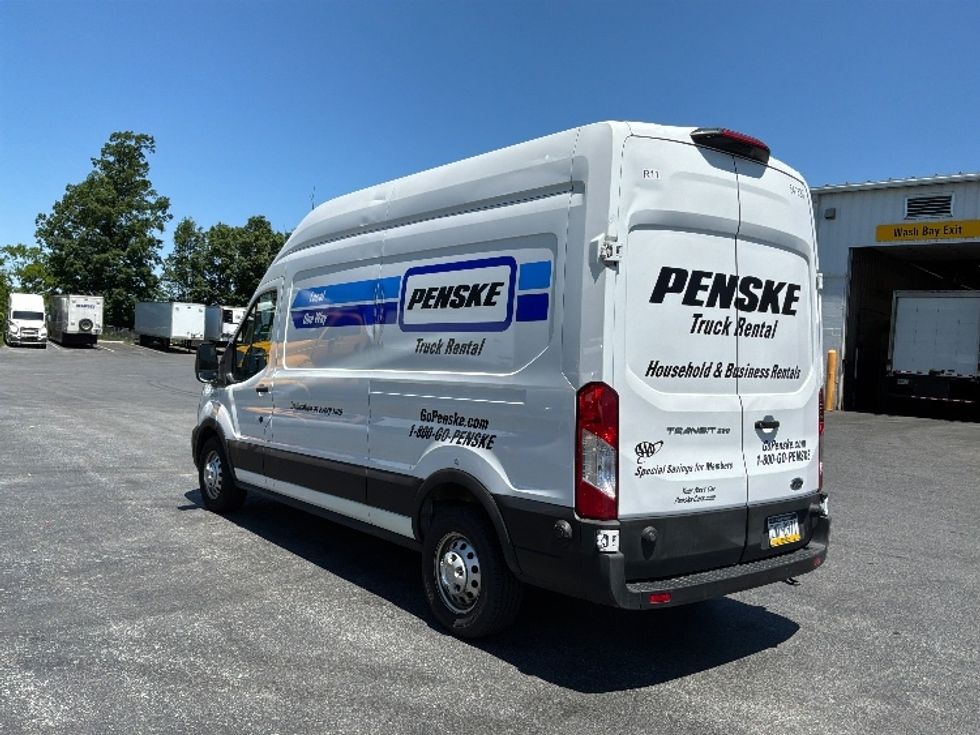 Cargo Van (Panel Van)-Light and Medium Duty Trucks-Ford-2023-Transit 250-Harrisburg-PA-75,153\n\t\tmiles-$ 47,250 - Image 6