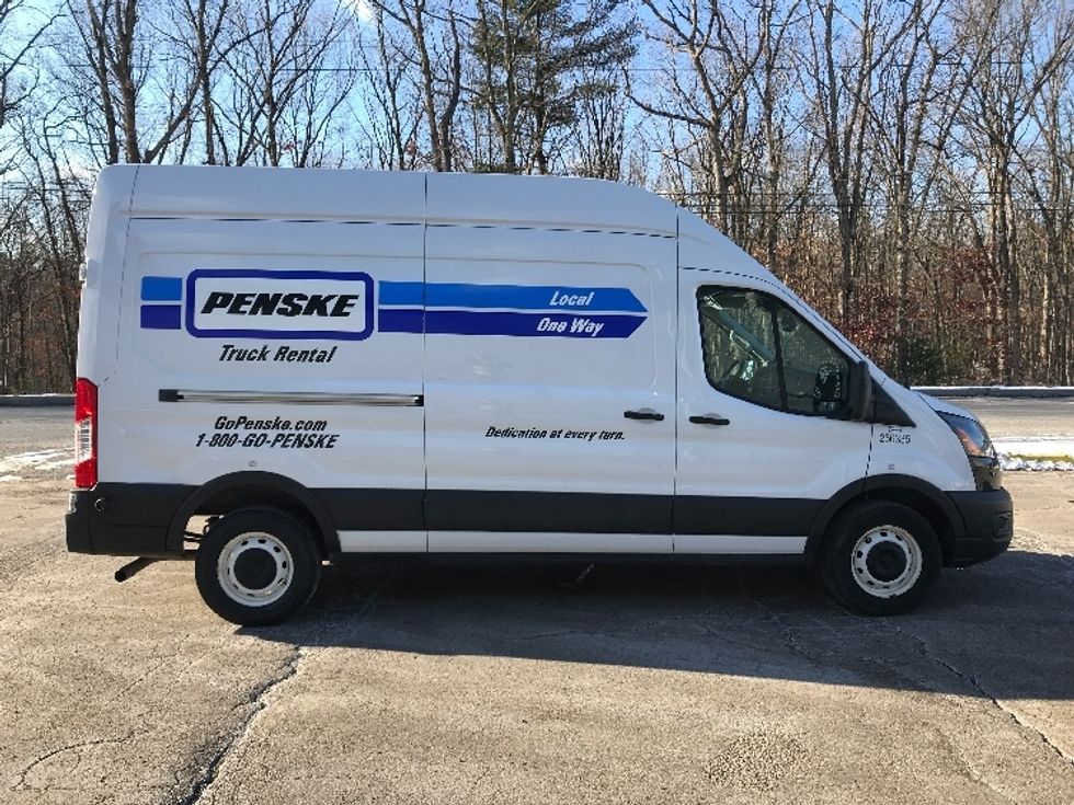 Cargo Van (Panel Van)-Light and Medium Duty Trucks-Ford-2023-Transit 250-Hazleton-PA-64,800\n\t\tmiles-$ 52,500 - Image 14