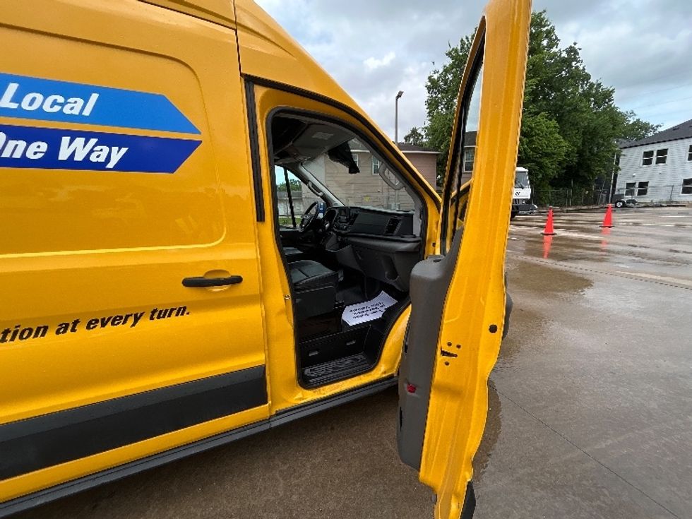 Cargo Van (Panel Van)-Light and Medium Duty Trucks-Ford-2023-Transit 250-Houston-TX-55,114\n\t\tmiles-$ 40,750 - Image 20